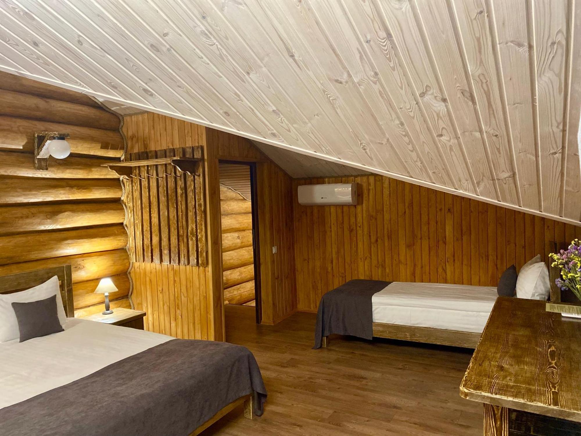 Resort Stariy Prud Pylypovychi Ngoại thất bức ảnh